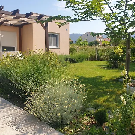 House Garden House