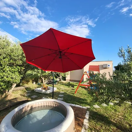 House Garden House Kaštela